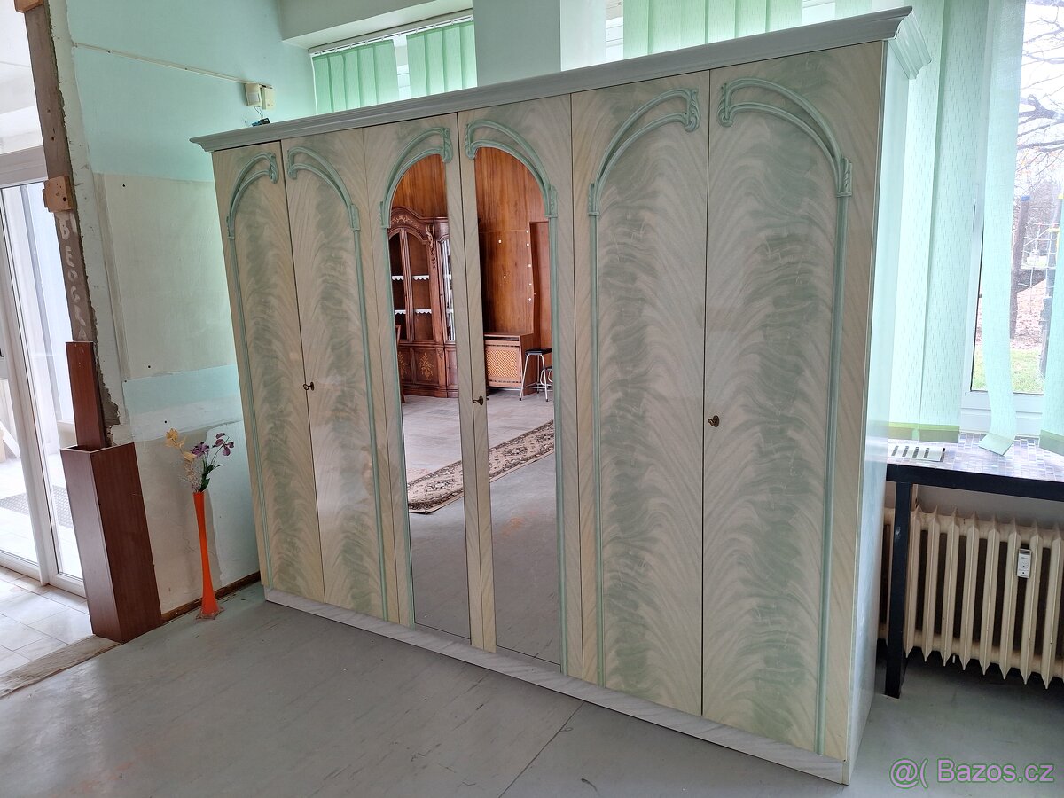 ITALSKÁ LOŽNICE - 12