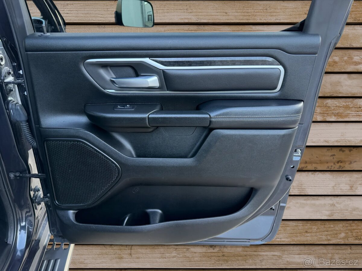 DODGE RAM 1500 HEMI OFFROAD PAKET - 12