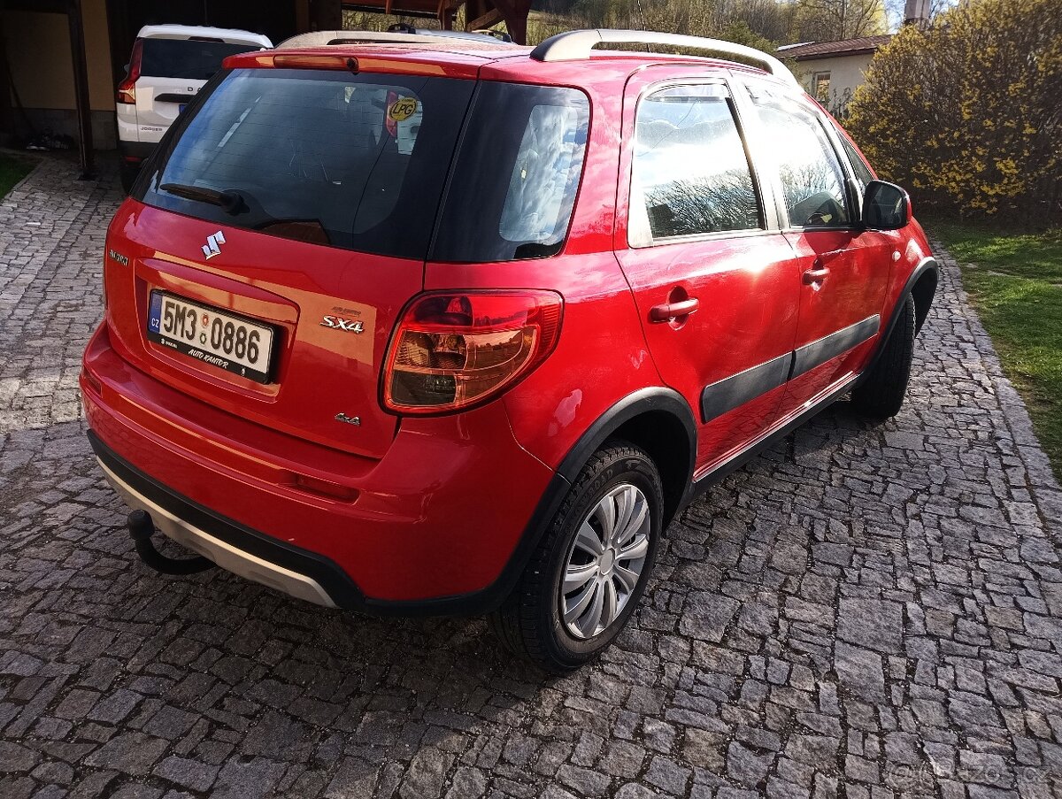 Suzuki Sx4 - 4x4 , LPG, 2013 -85000km - 12