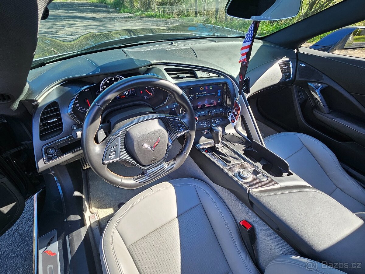 Chevrolet Corvette C7 Stingray Targa - 12