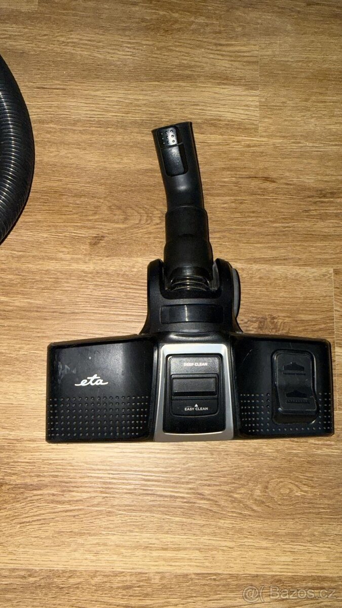 Vysavač bezsáčkový ETA - 12