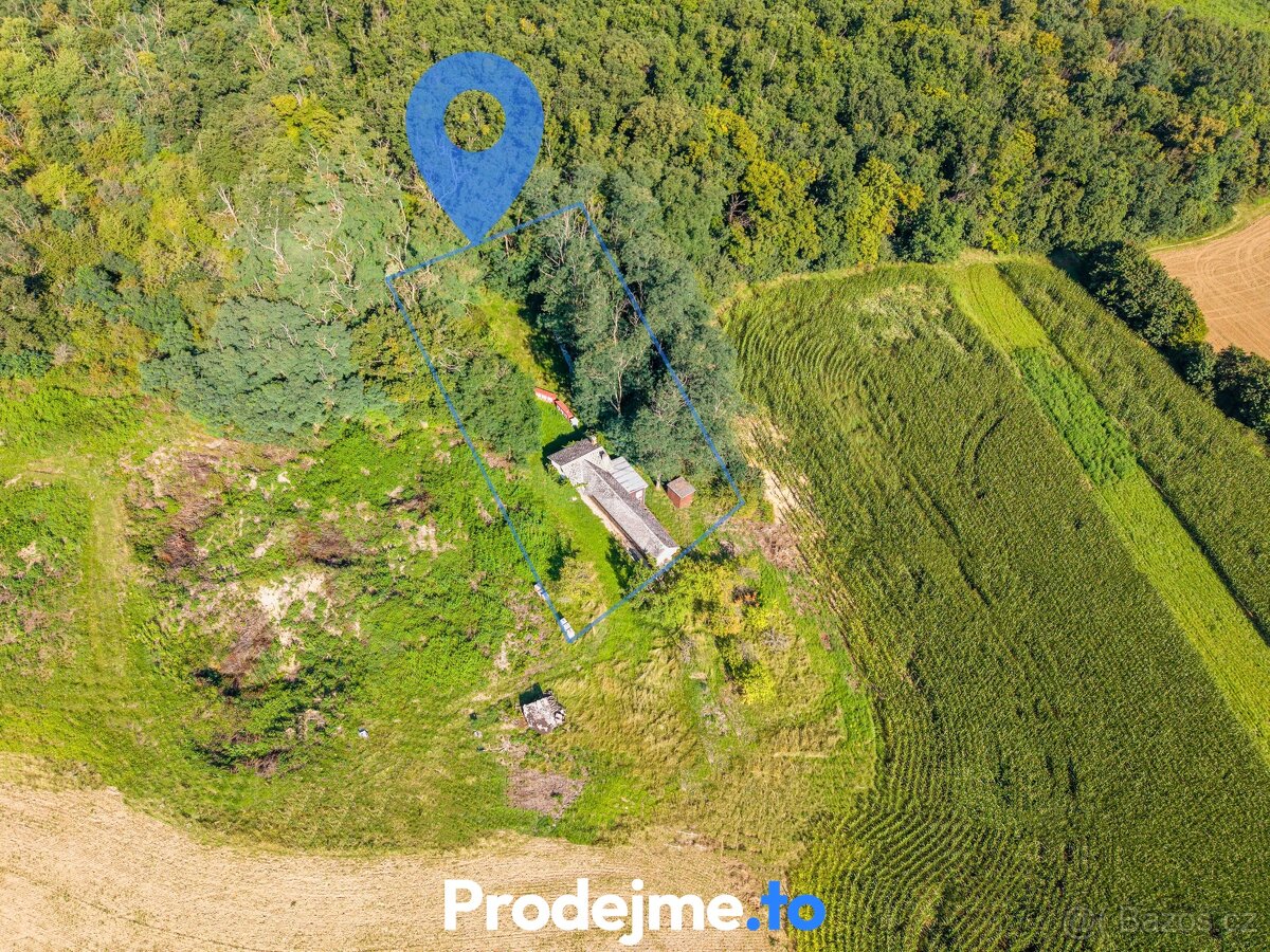 Prodej pozemku se včelínem, 1289m2 - Mikulovice u Znojma - 12