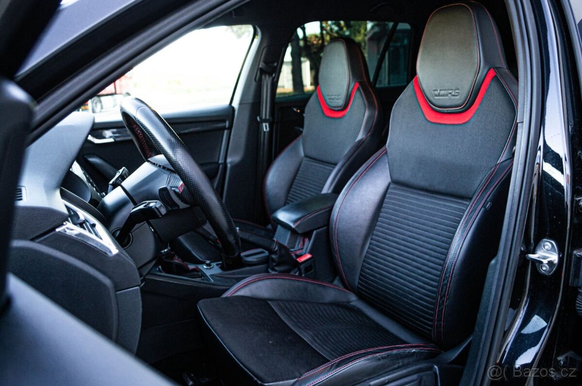 Škoda Octavia Combi 2.0 TDI DPF RS DSG - 12