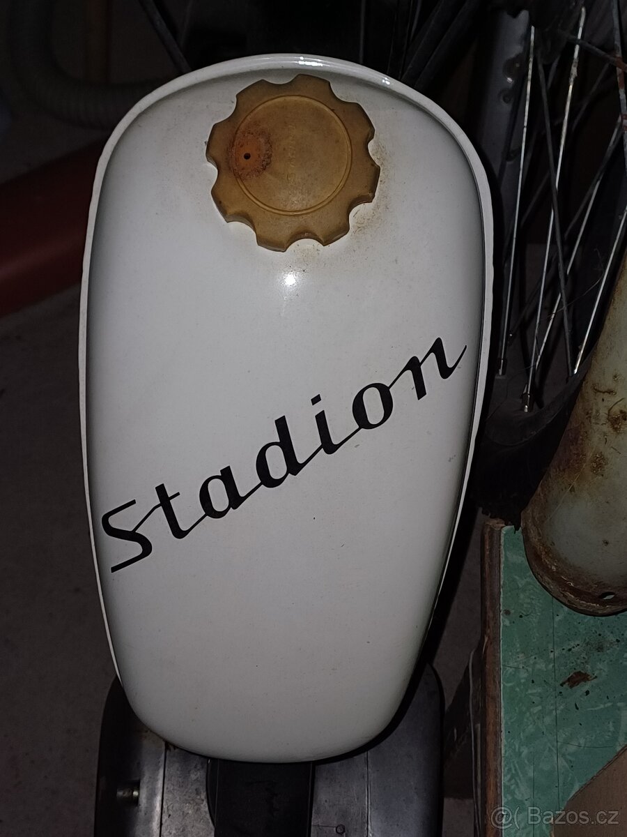 Stadion S1,S11,S22,pozůstalost,moped - 12