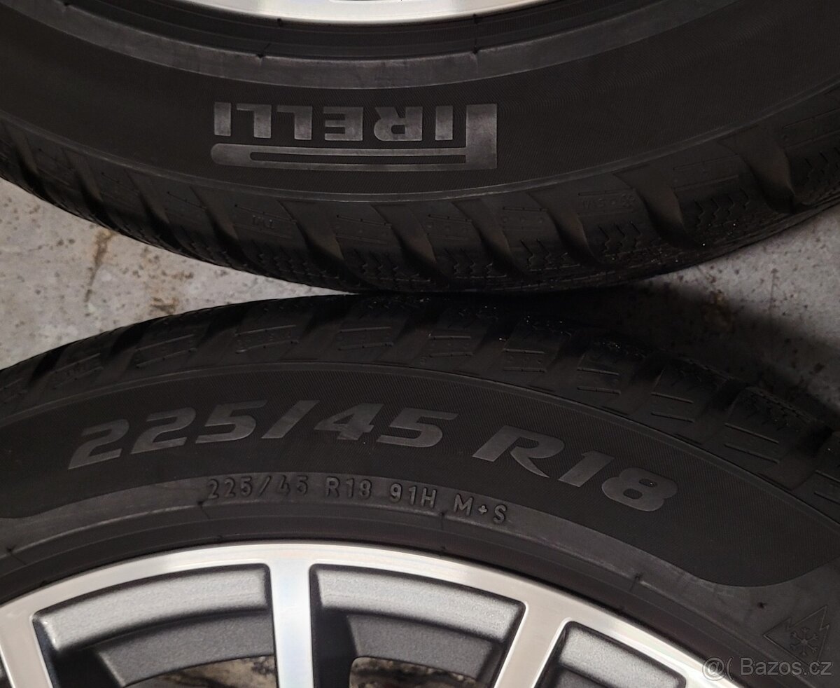 Mercedes Benz CLA:C117, X117,od 2019,alu 18',zimní - 12