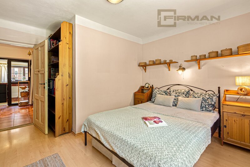 Prodej rodinného domu 5+1, 180 m², pozemek 438 m² Nespeky, P - 12