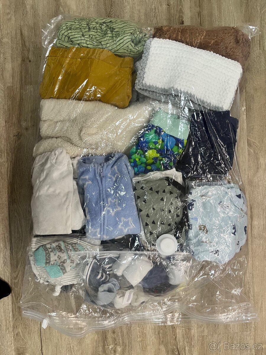 Balík oblečení chlapec 0-3 měsíce - 12