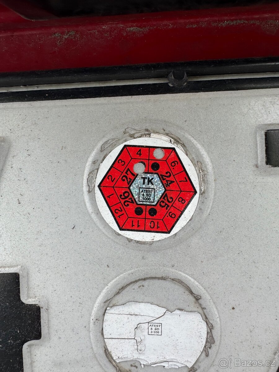 Škoda Roomster 1.2 HTP - 12