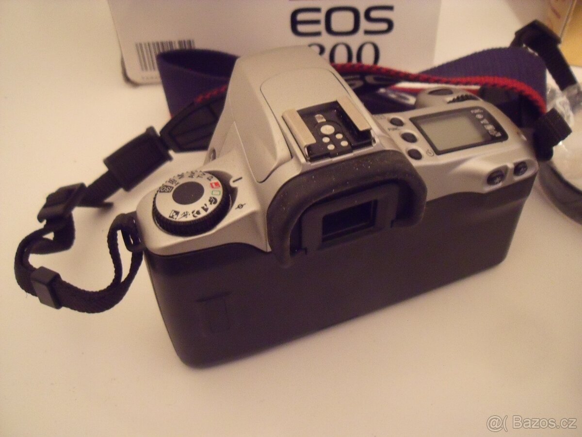 Canon EOS 300 (nový) + objektiv SIGMA - 12