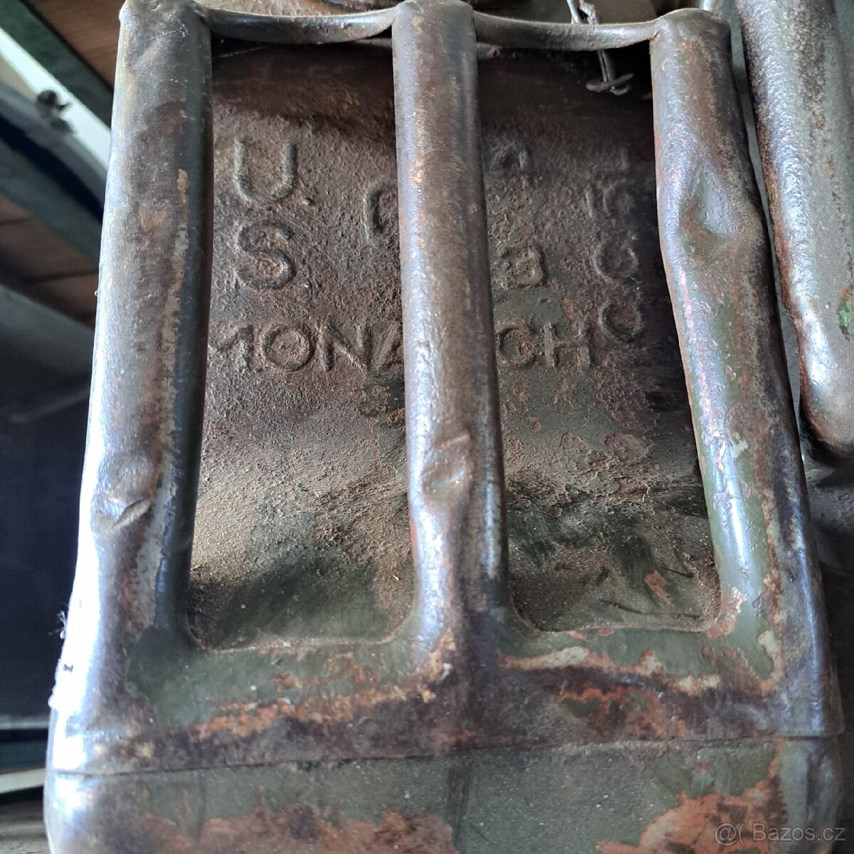 Industriální dekorace, doplňky, kanystry atd - 12