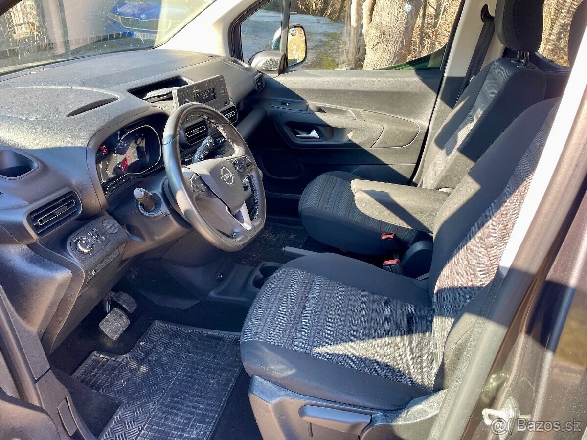 Opel Combo Life 1.2 96KW AT8 - 12