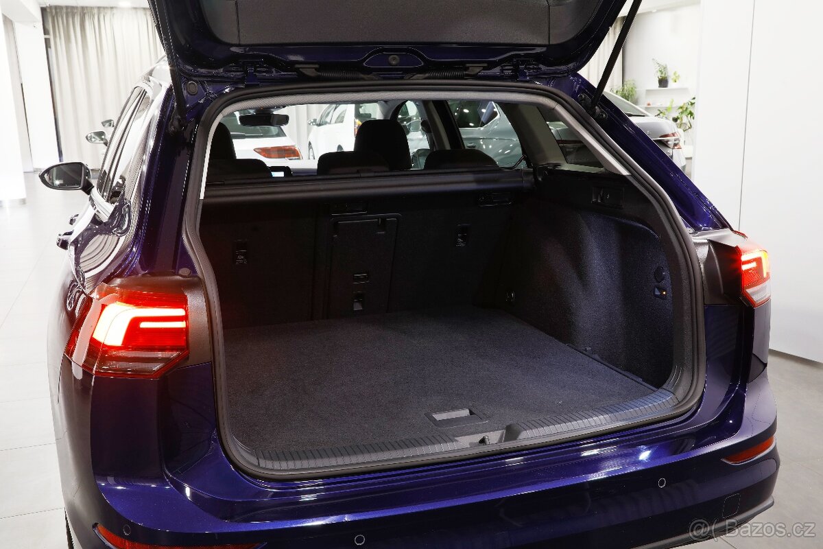 VW Golf 8 Variant 2.0 TDI DSG ACC Virtual - Zálohováno - 12