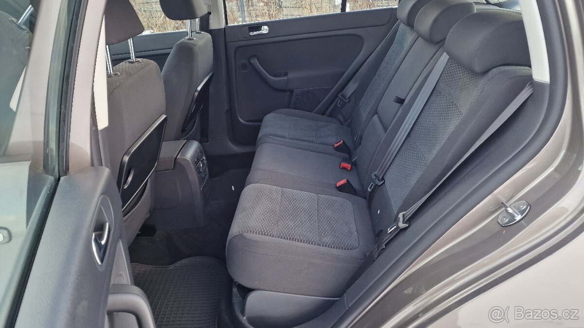 Vw Golf + Rv.2012 TDi Facelift - 12