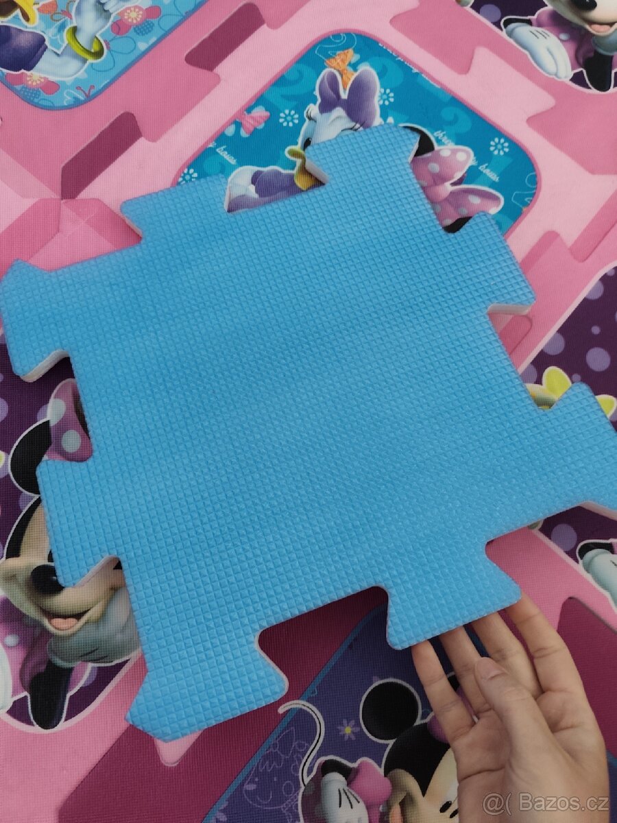Minnie pěnový koberec puzzle - 12