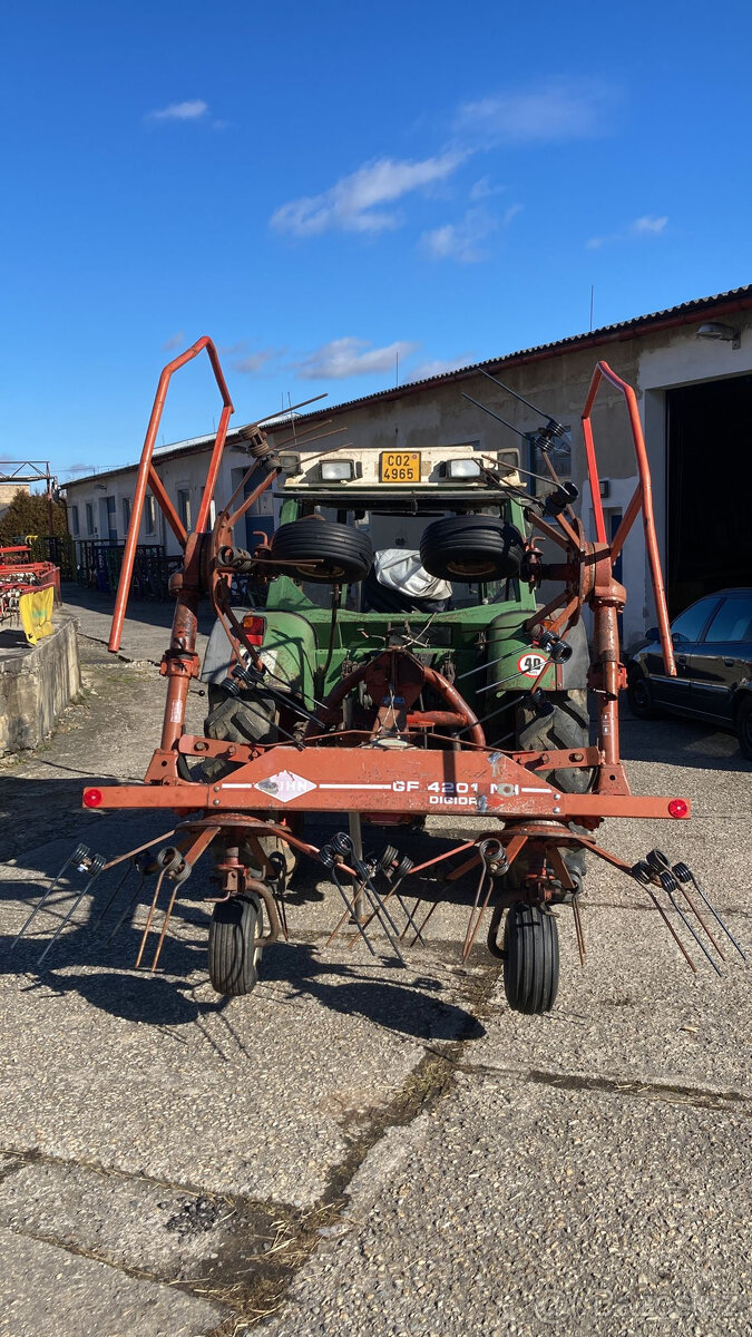 Obraceč Kuhn GF 4201 MH - 12