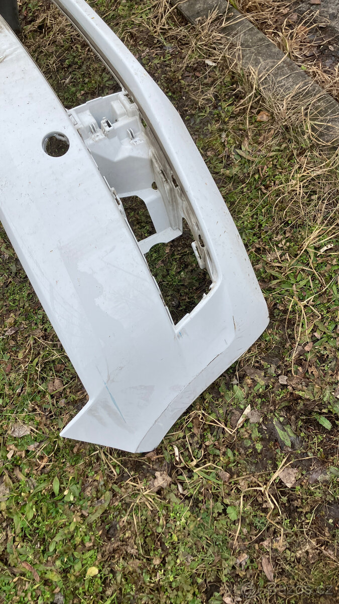 Predni naraznik skoda rapid bily - 12