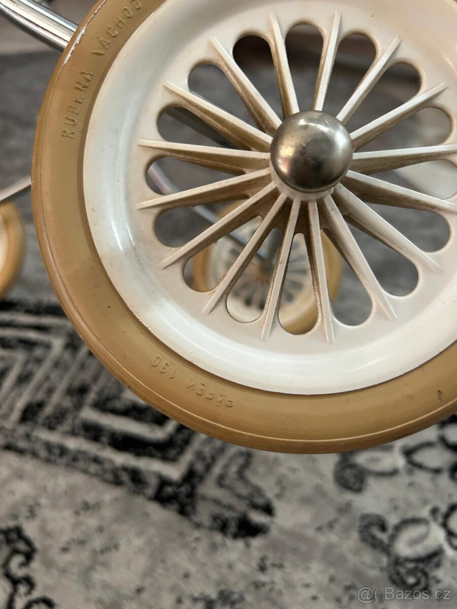 Kočárek pro panenky z roku 1983 (pro sběratele) - 12