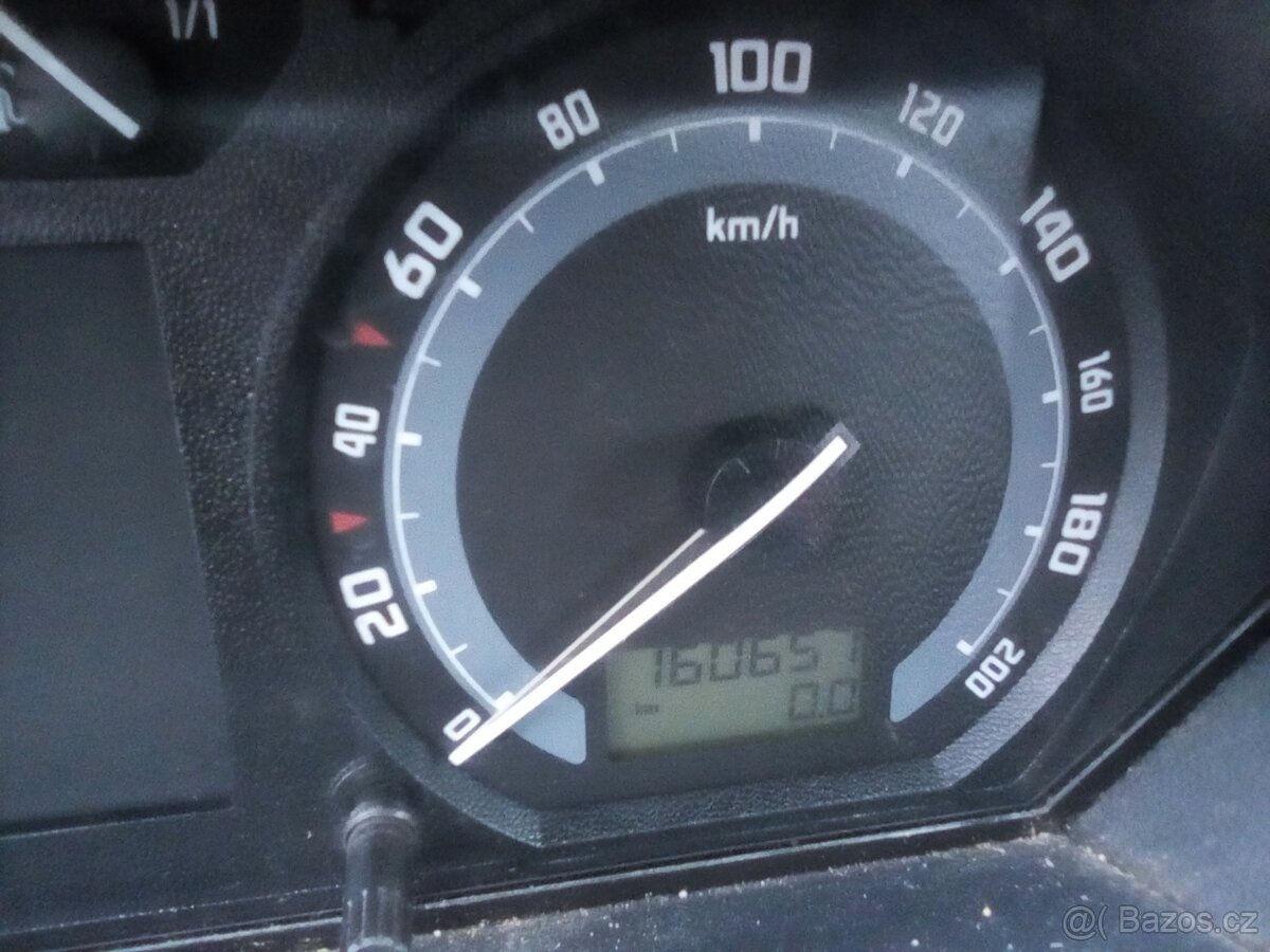 SKODA FABIA 1.4i 63KW KOD: BUD - 12