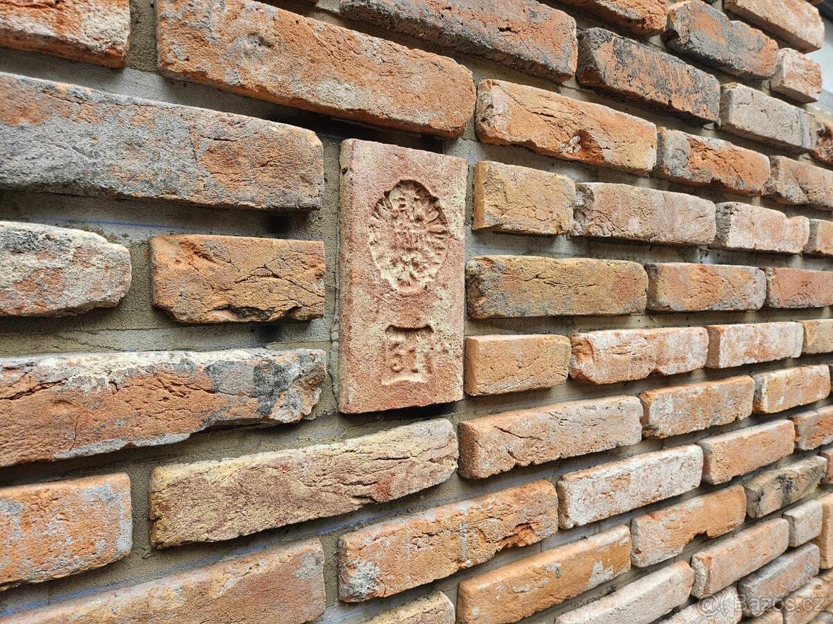 Cihlové obklady pásky z historických cihly - 12