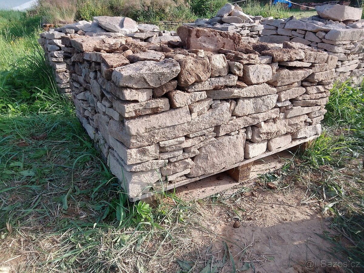 Lícový stavební kámen Odry - 12