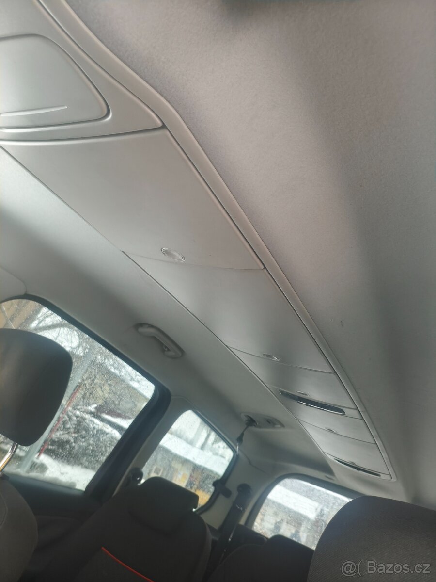 Ford Galaxy automat 7mist - 12