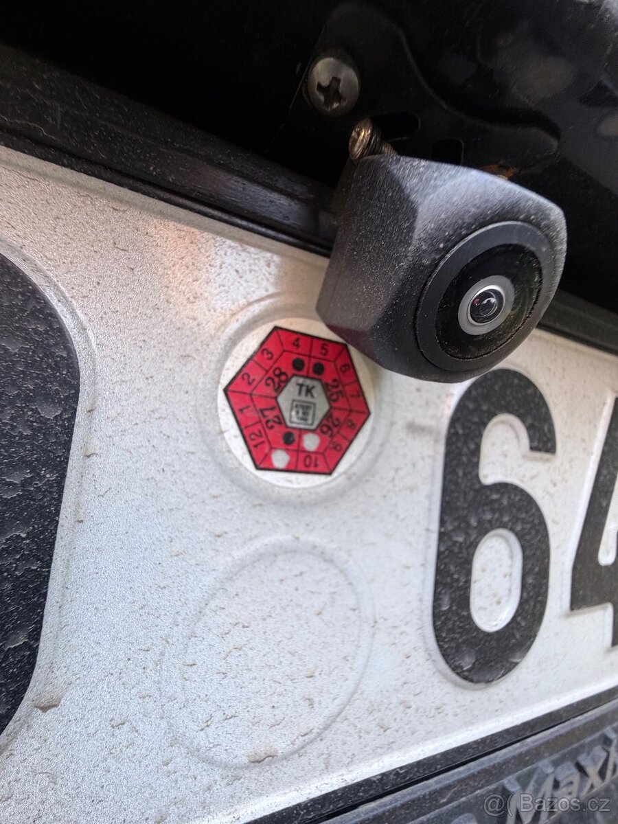 Volkswagen Multivan T5 1.9 TDI 75 kW – výborný stav. - 12