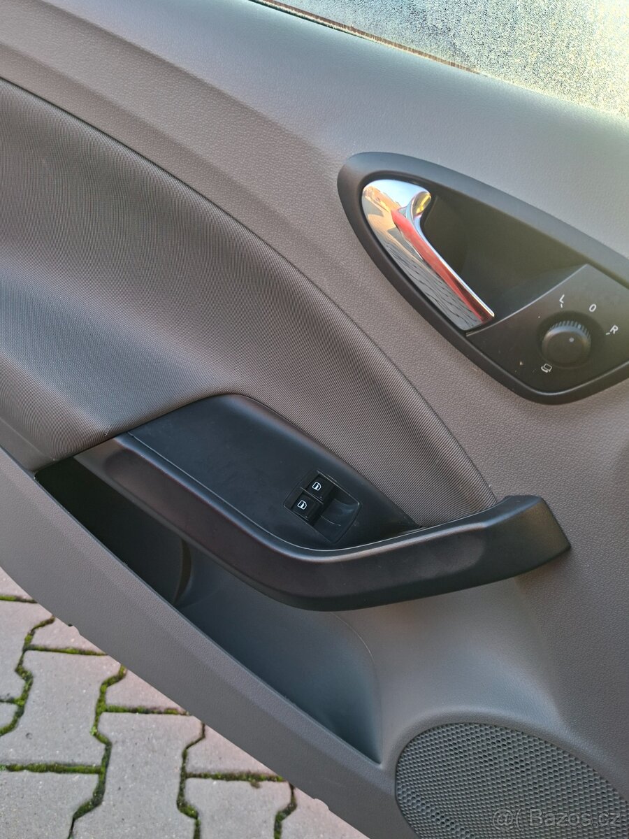 SEAT IBIZA COMBI 1.6TDI/77KW,RV:2012 - 12