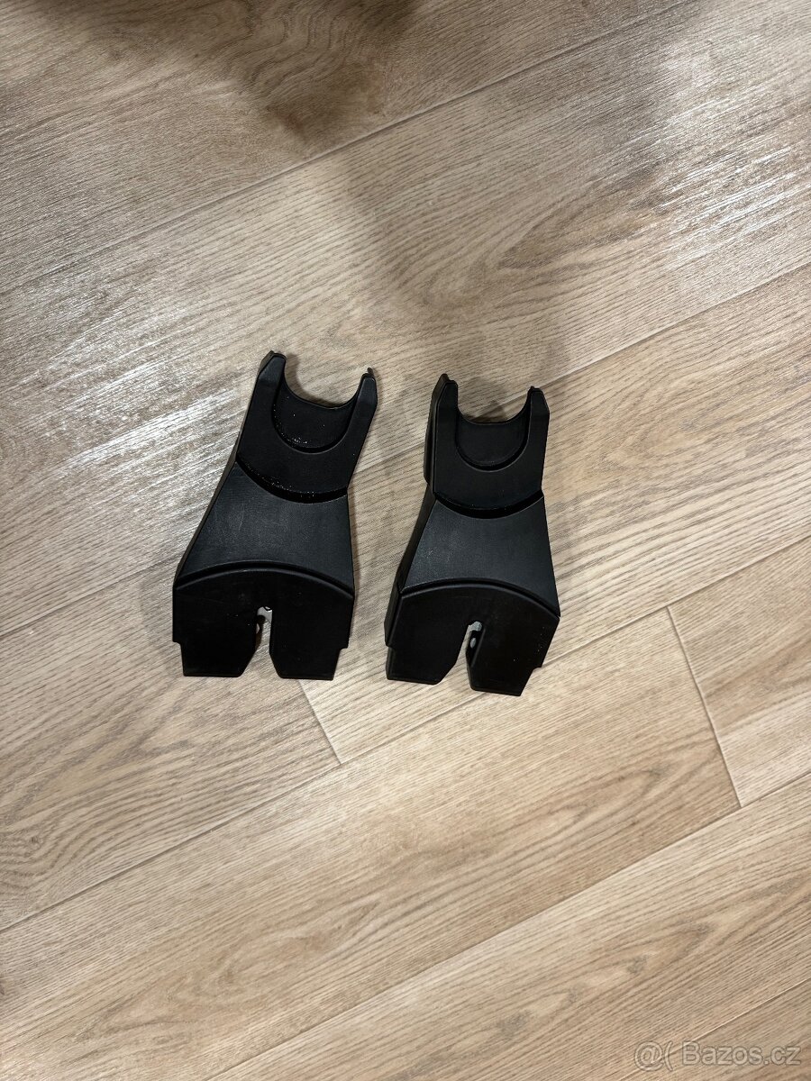 Kočárek trojkombinace + isofix - 12