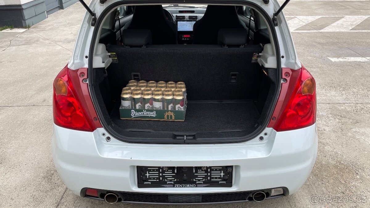 SUZUKI SWIFT 1.6i SPORT NAVIGACE - 12