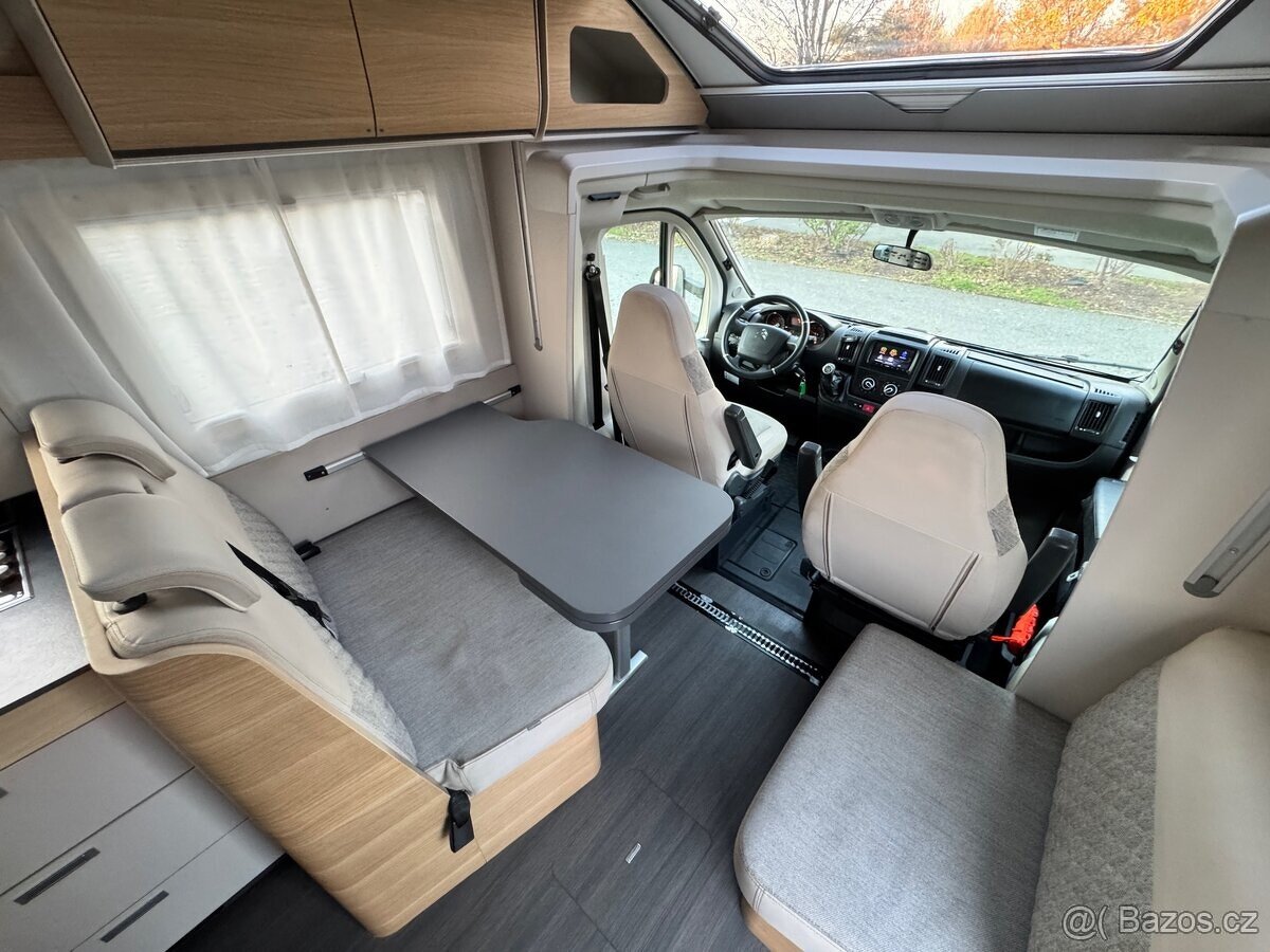 Adria Matrix,CR,2024,5mist,140ps,garaz,Remis,alu,cidla,super - 12
