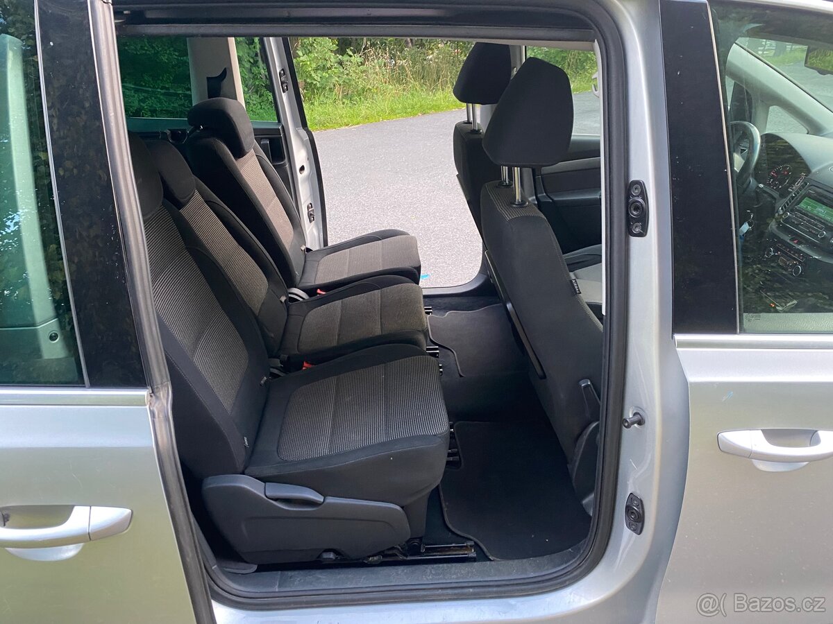 Volkswagen Sharan 2.0 TDi 103kw 7míst - 12