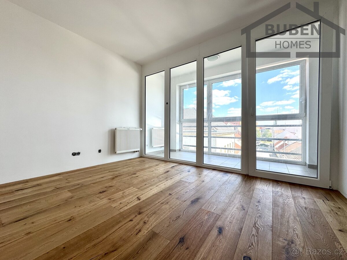 Novostavba bytu 3+kk (92 m²) s balkonem a zimní zahradou (s - 12