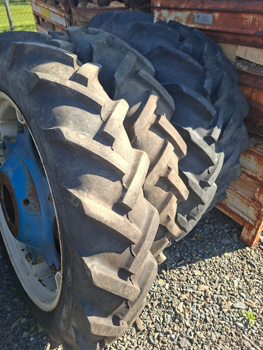 Zetor uřI díly - 12