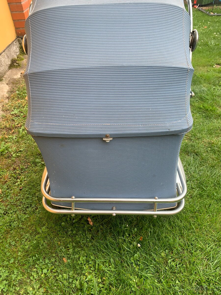 Retro kočárek pro miminko Walter - 12