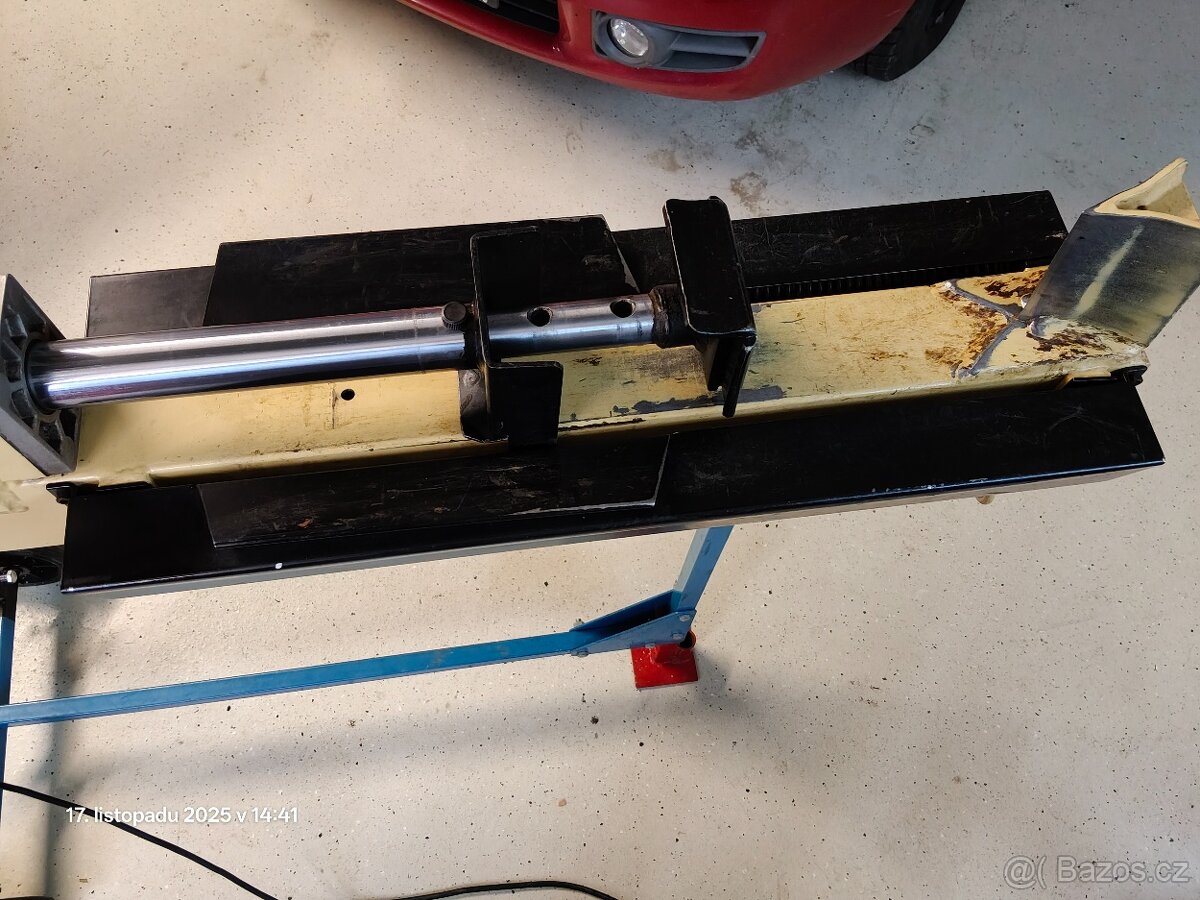 Štípačka na dřevo 5 tun - 12