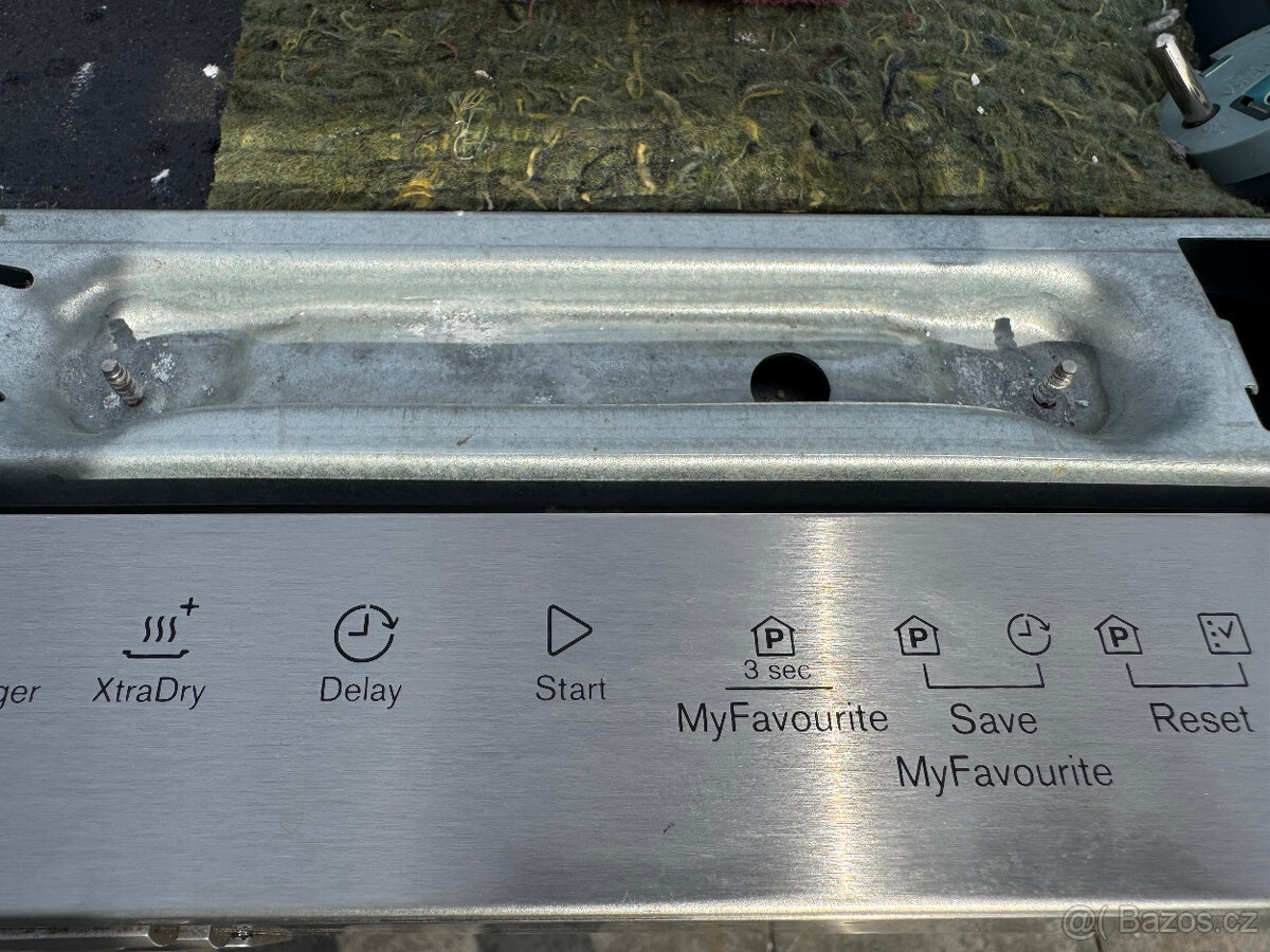 Myčka na nádobí ELECTROLUX ESI 5540 LOX - 12