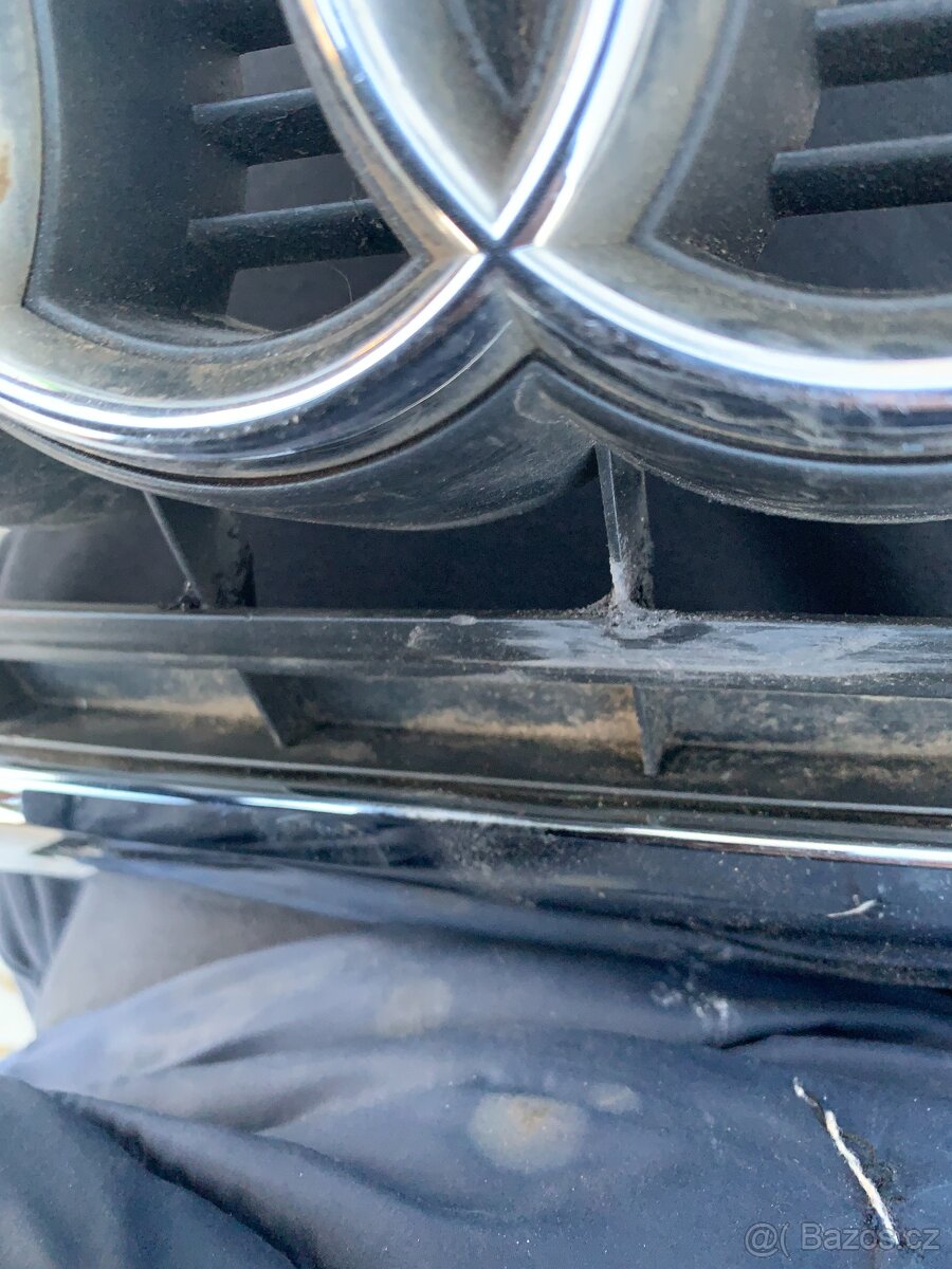 maska audi a6 c6 4F0 08-11 mrizka znak facelift - 12