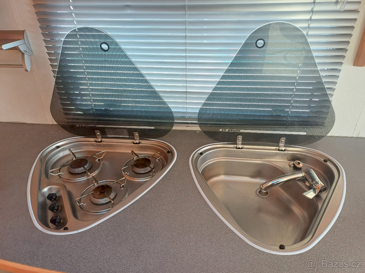 ADRIA ADORA 562, MOVER, PŘEDSTAN - 12