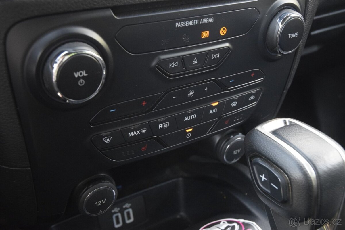 Ford Ranger Raptor THUNDER - 12