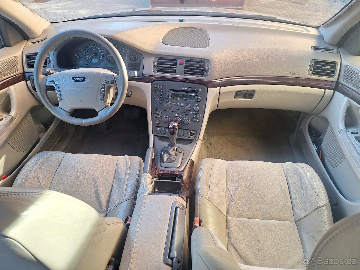 Volvo 2.8 T6 200kW - 12