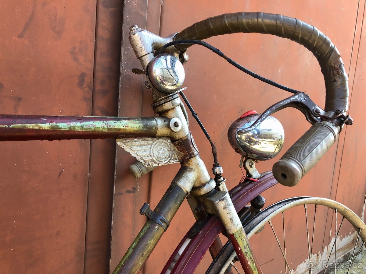 Praporková Zbrojovka červená Sport - 12