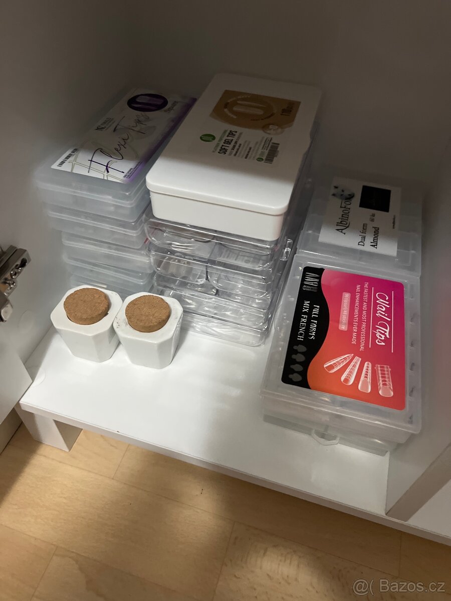 Modeláž nehtů - 12