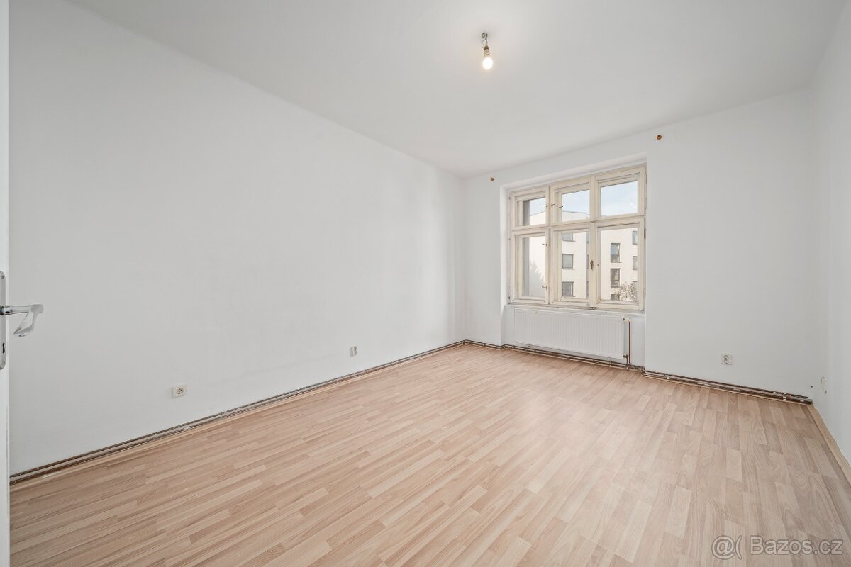 Prostorný byt 4+1 ve skvělé lokalitě u centra - Dvůr Králové - 12