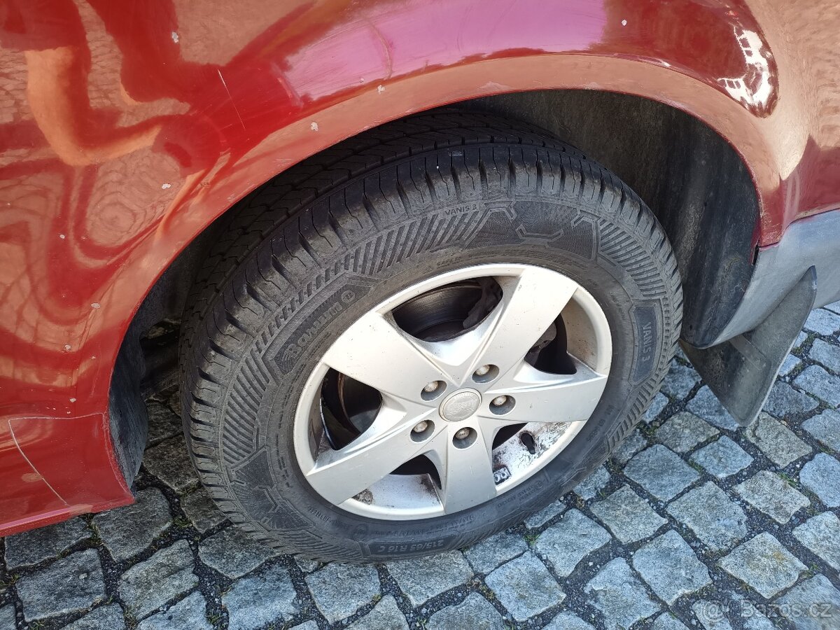 VW Transporter T5 4x4 - 12