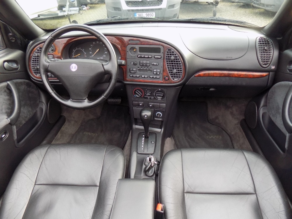 Saab 900 SE 2.3I 110 KW KŮŽE, TEMP, 1A - 12