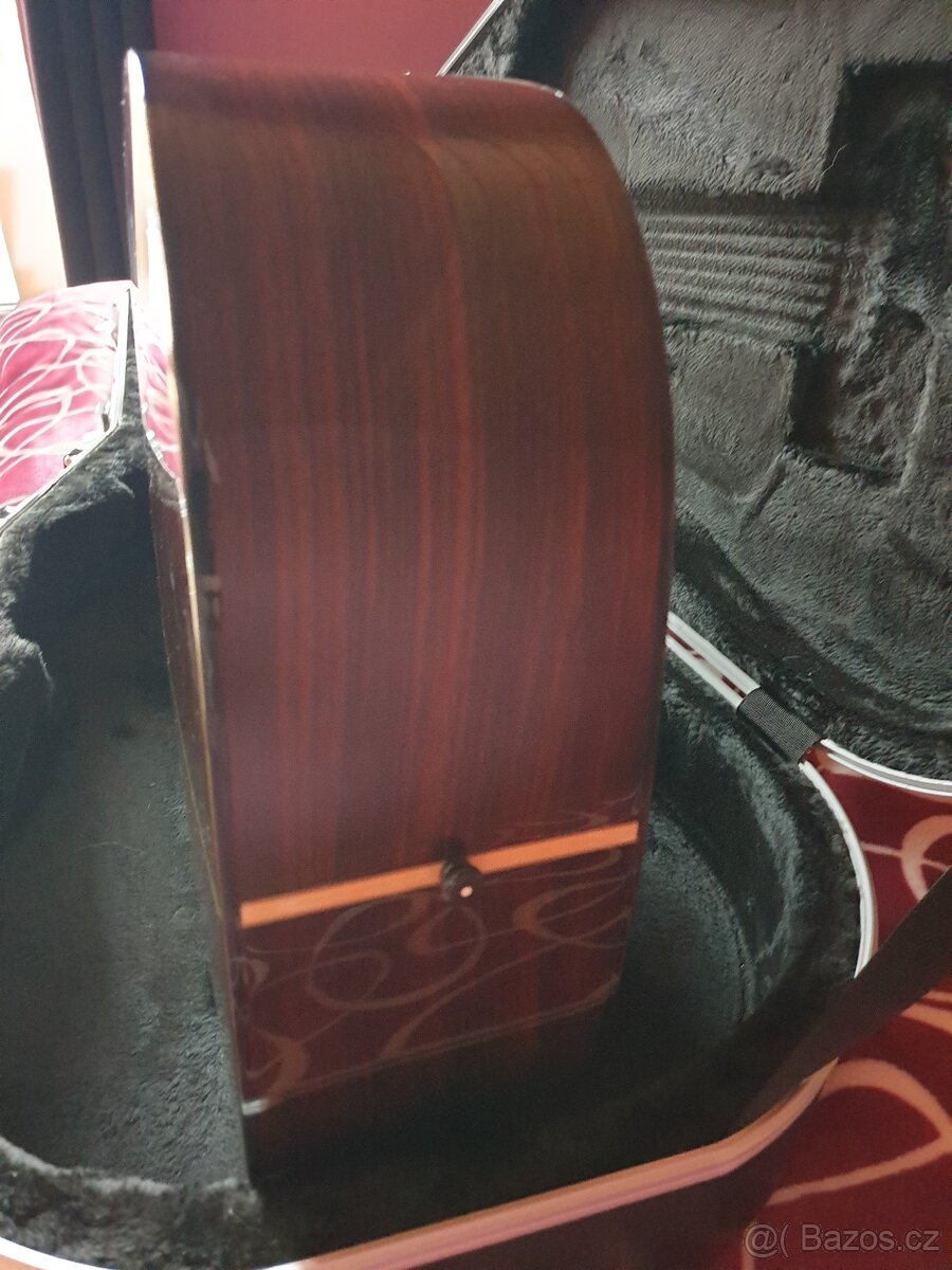 DREADNOUGHT KYTARA YAMAHA DW 15 - 12