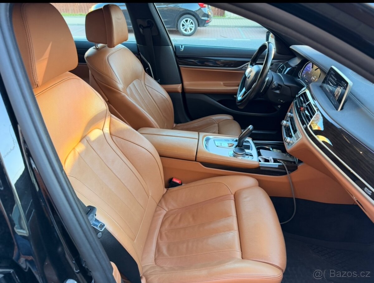 BMW 730d - 12