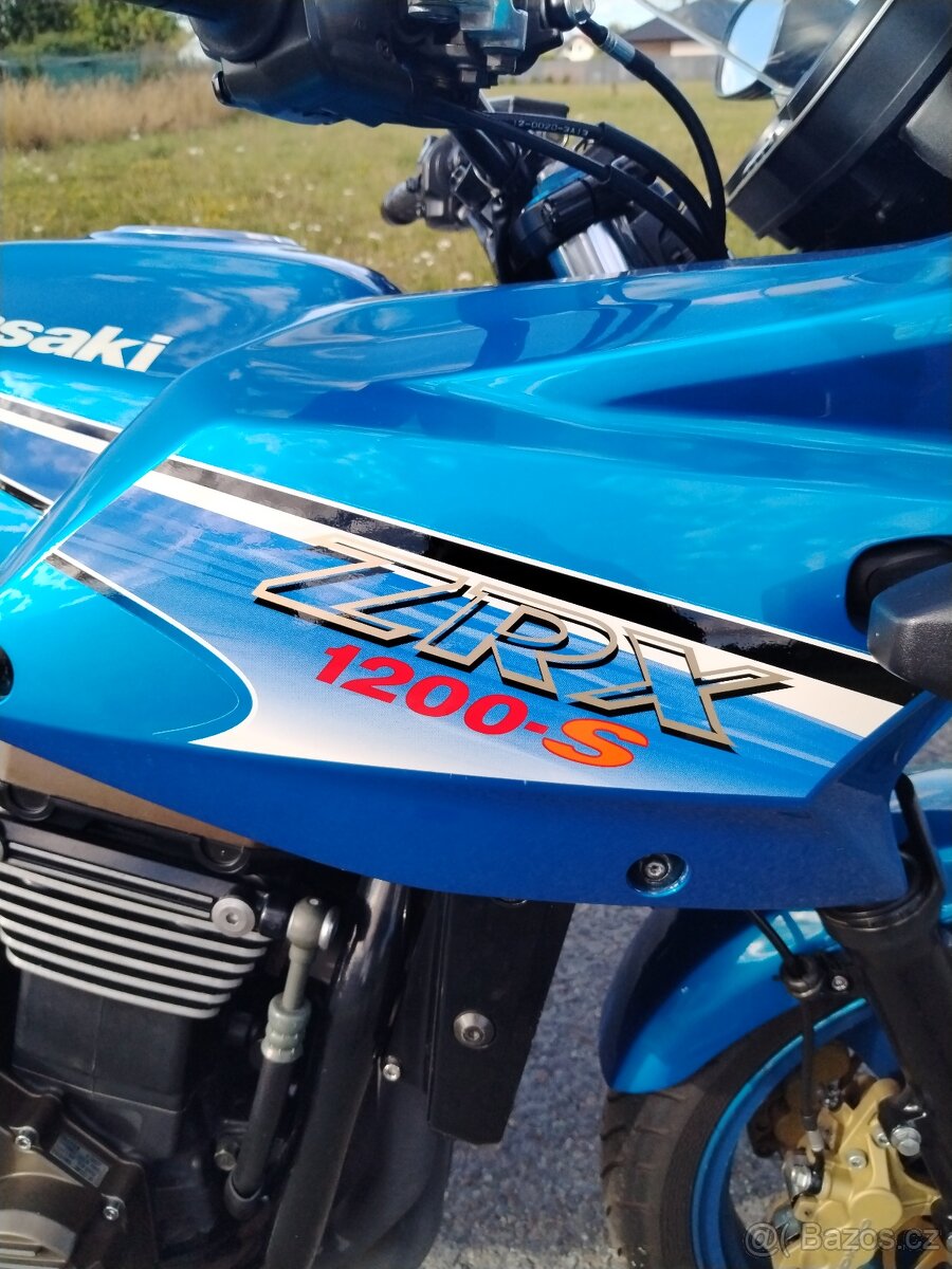 Kawasaki zrx 1200 - 12