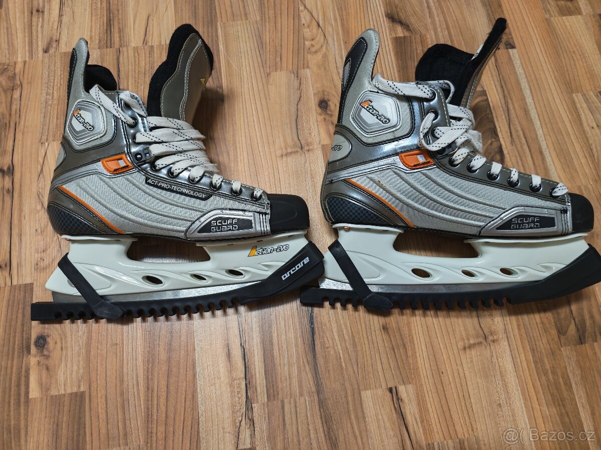 Pánské brusle 43 - 12