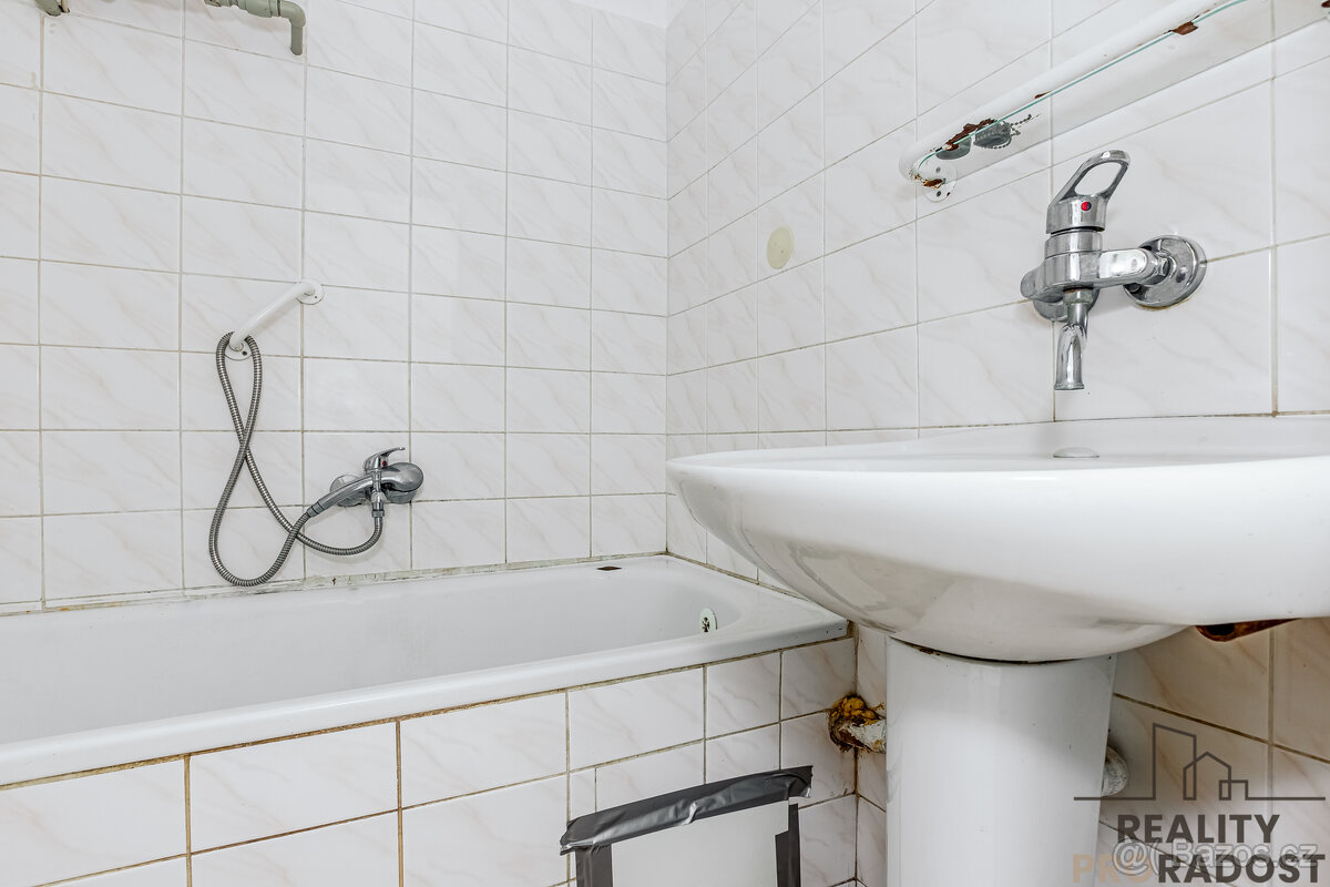 Zajímavá investiční příležitost v podobě bytu 3+1 s balkonem - 12
